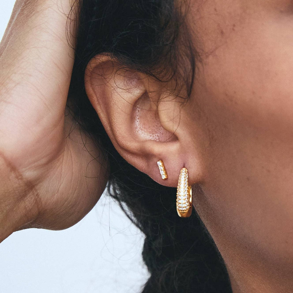 MAEDA BAR STUDS GOLD: GOLD