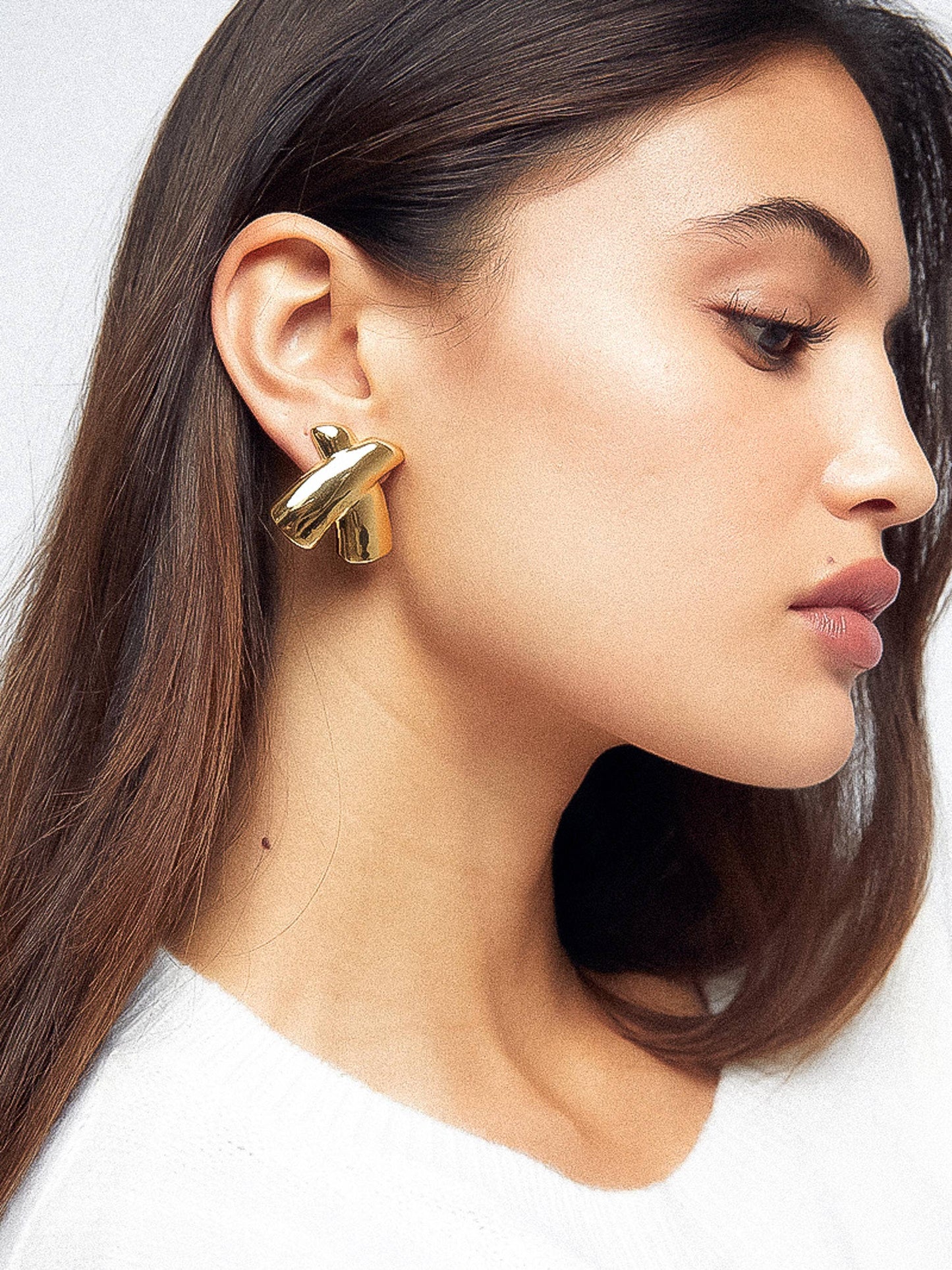 Tiphanie 18K Gold Non-Tarnish X Earring