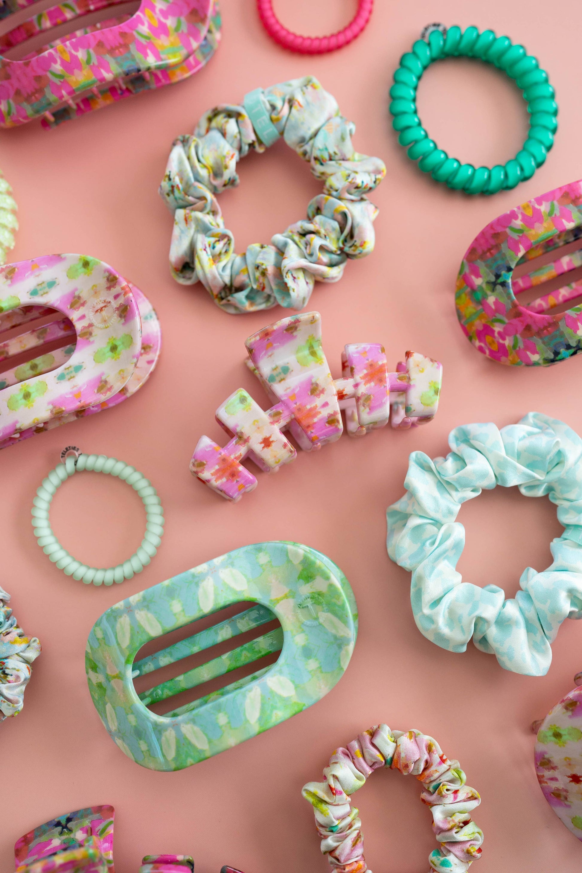 TELETIES - Elephant Falls | Large | Flat Round Hair Clip