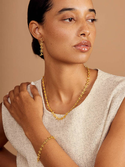 Bar Link Magnet Bracelet: Gold