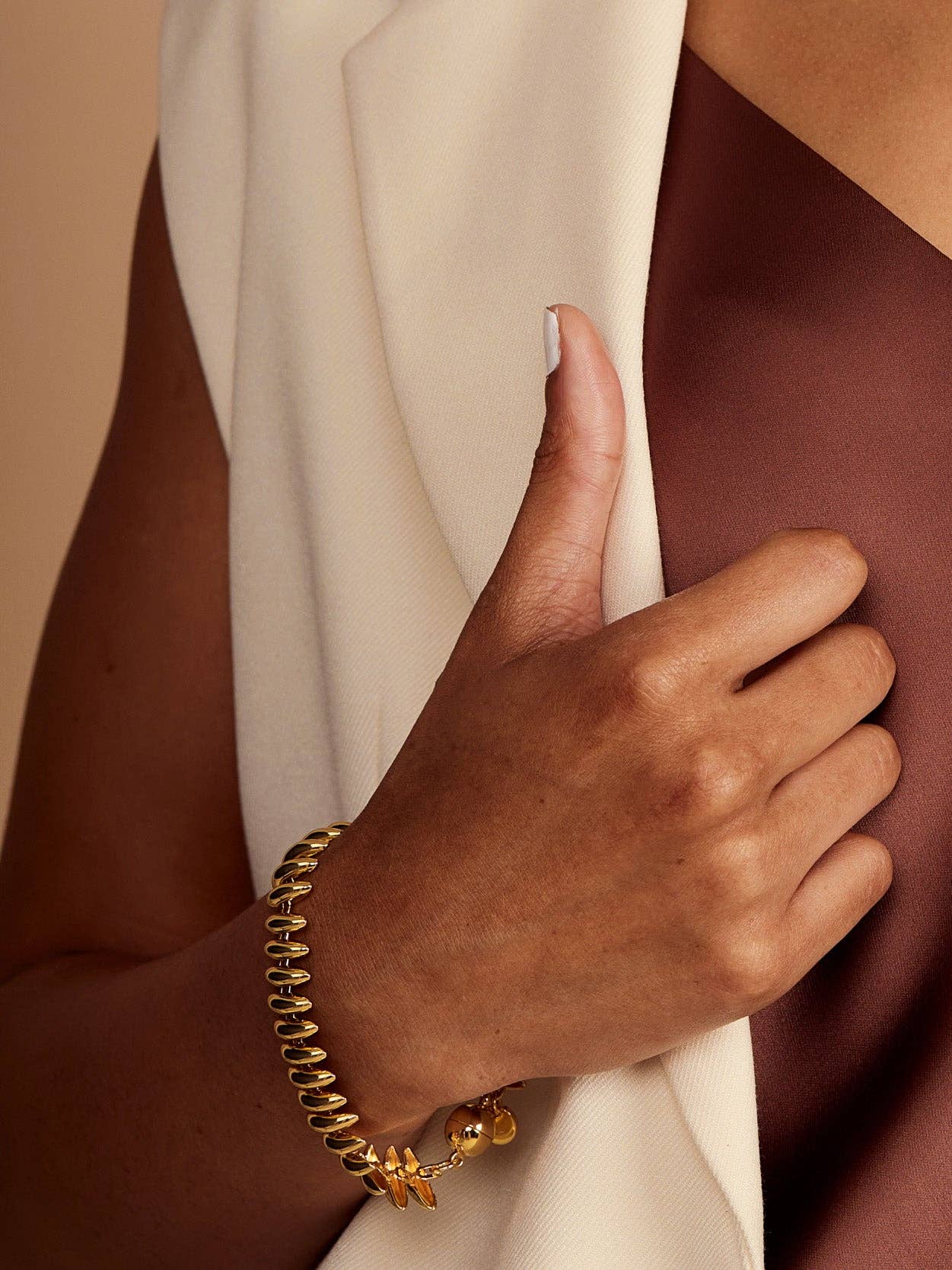 Echo Magnet Bracelet: Gold
