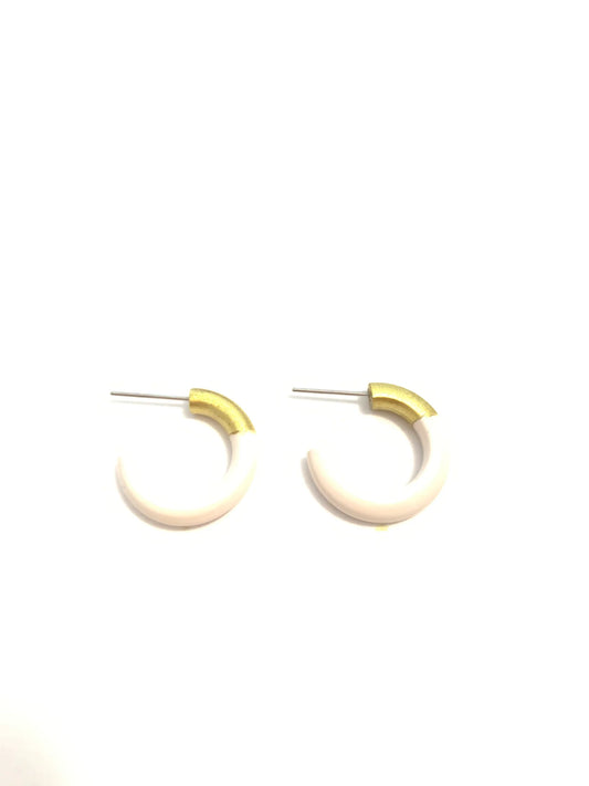 Liz Small Hoops - Cream