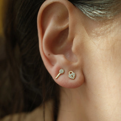 Heart Lock Studs - Gold