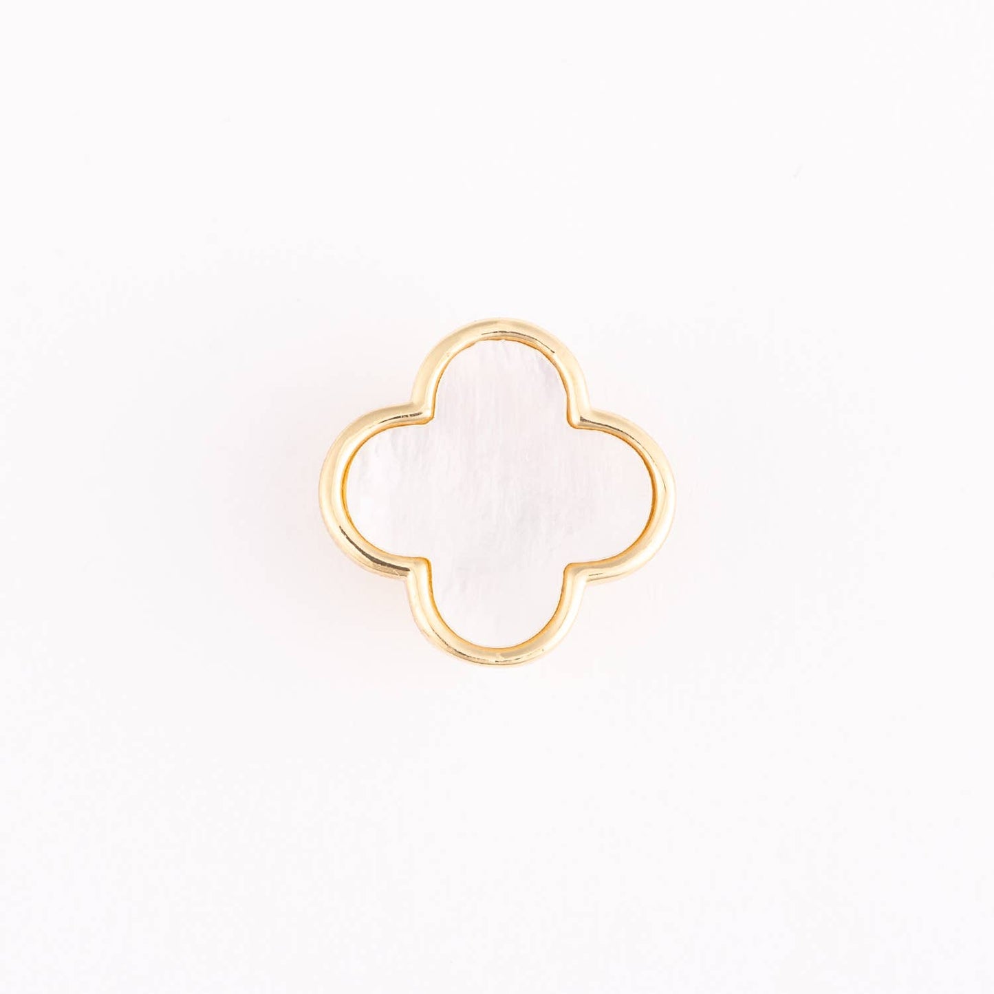 Charm Luxe Camryn Quatrefoil