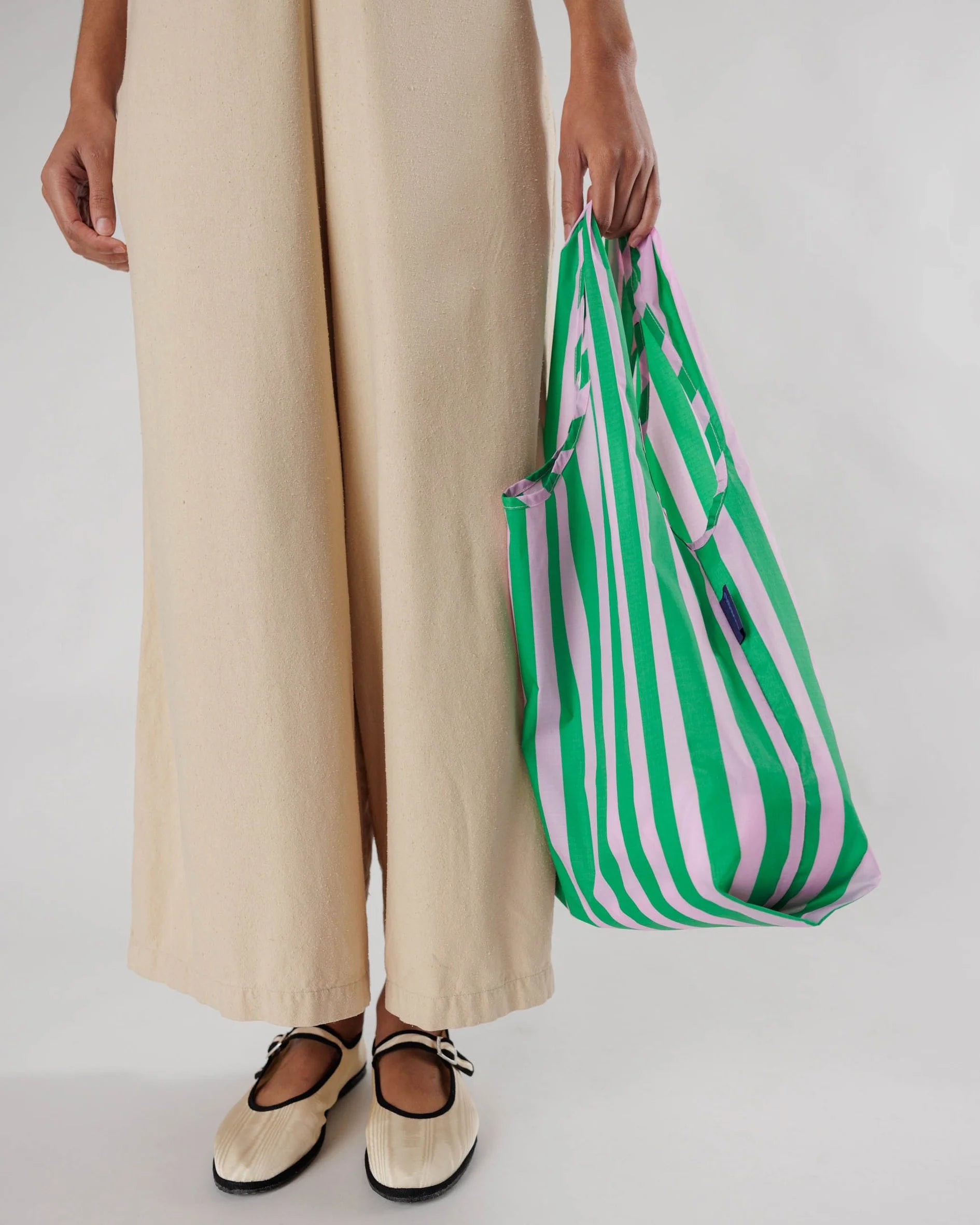 Baggu Reusable Bag - Standard – A Little Happy Baggu Reusable Bag - Standard – A Little Happy
