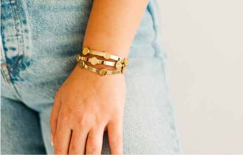 Elsa Leigh - Gold Skinny Stacker Bracelet